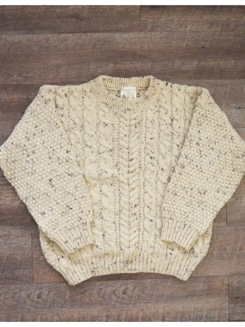 Vintage Cottage Knitwear Aran by Classic Knits Chunky Fisherman Cable Knit - Picture 1 of 9